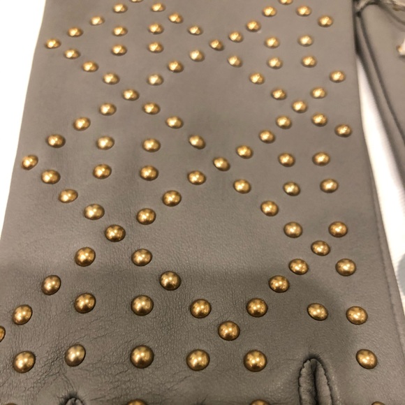 Dior Gold Studded Gloves - Picture 5 of 10